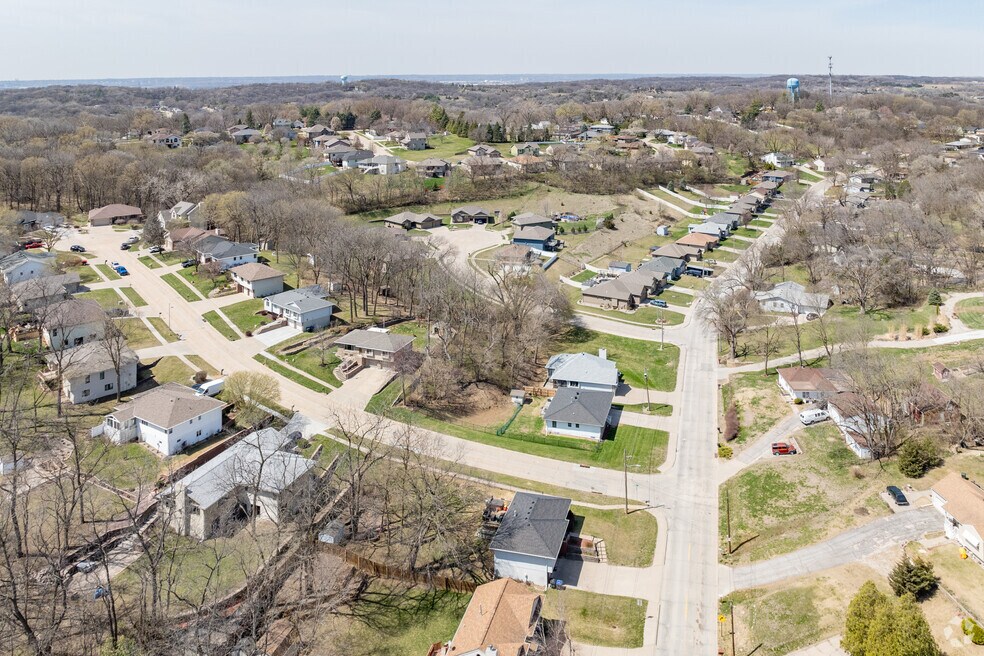 NH_McKenzieAvenue_562524_P1_V1_AS_041525