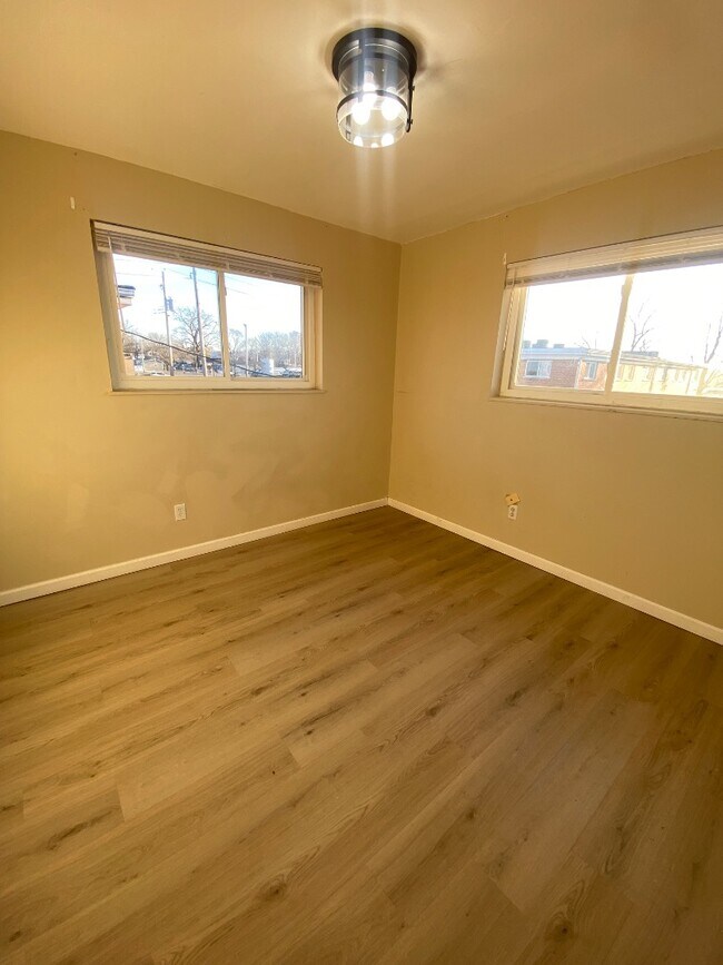 814 Schirmer St unit C, St. Louis, MO 63111 - photo 7