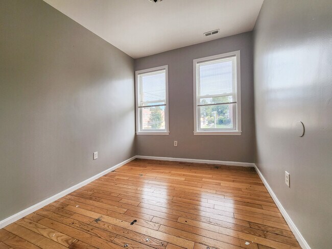 117 Townsend St unit 2, Dorchester, MA 02121 - photo 7