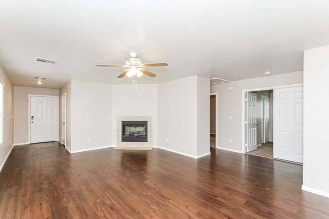 9517 Golden Scots Ct, Las Vegas, NV 89123 - photo 6