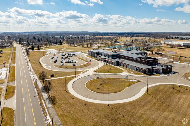 Lakeland Elementary School is located on Western Ave in Coldwater.