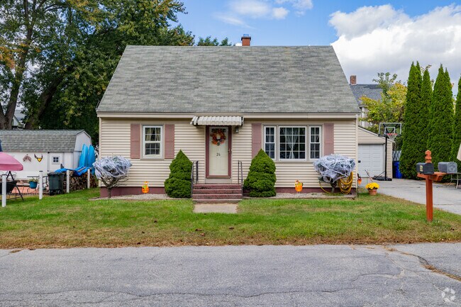 You can find Cape Cod-styled homes in the quiet residential neighborhood of Bakersville.