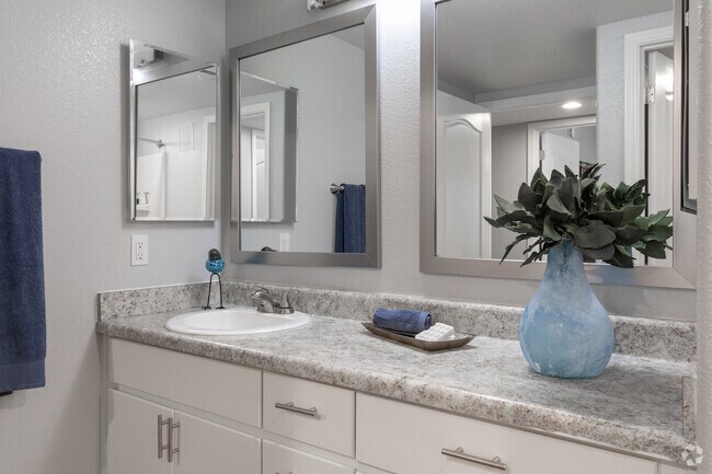 Port Royale, Sierra Vista, AZ 85635 - photo 2