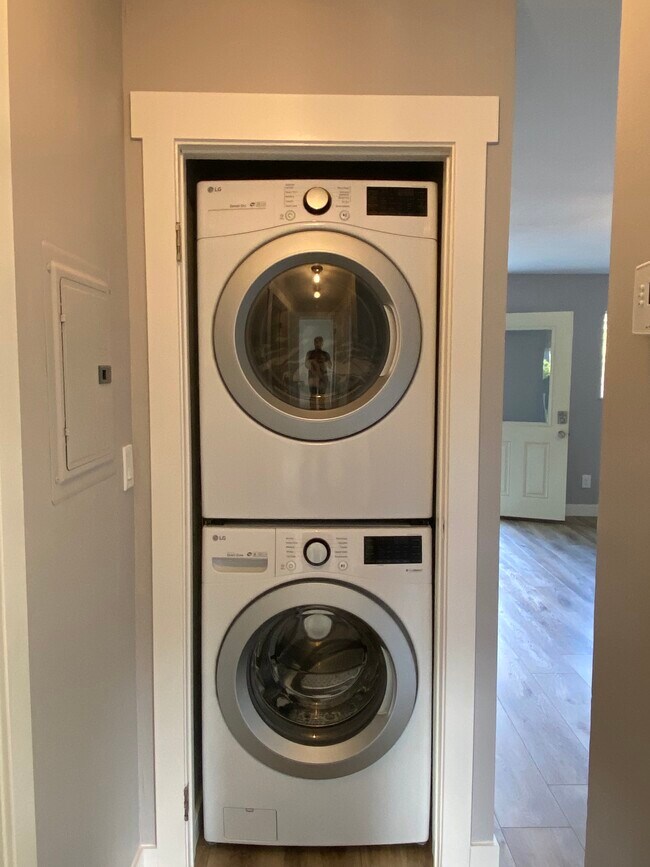 310 Laurel Way unit 2, Mill Valley, CA 94941 - photo 7