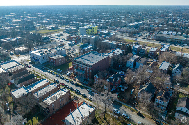 Community Youth Development Institute is located conveniently in a residential area.