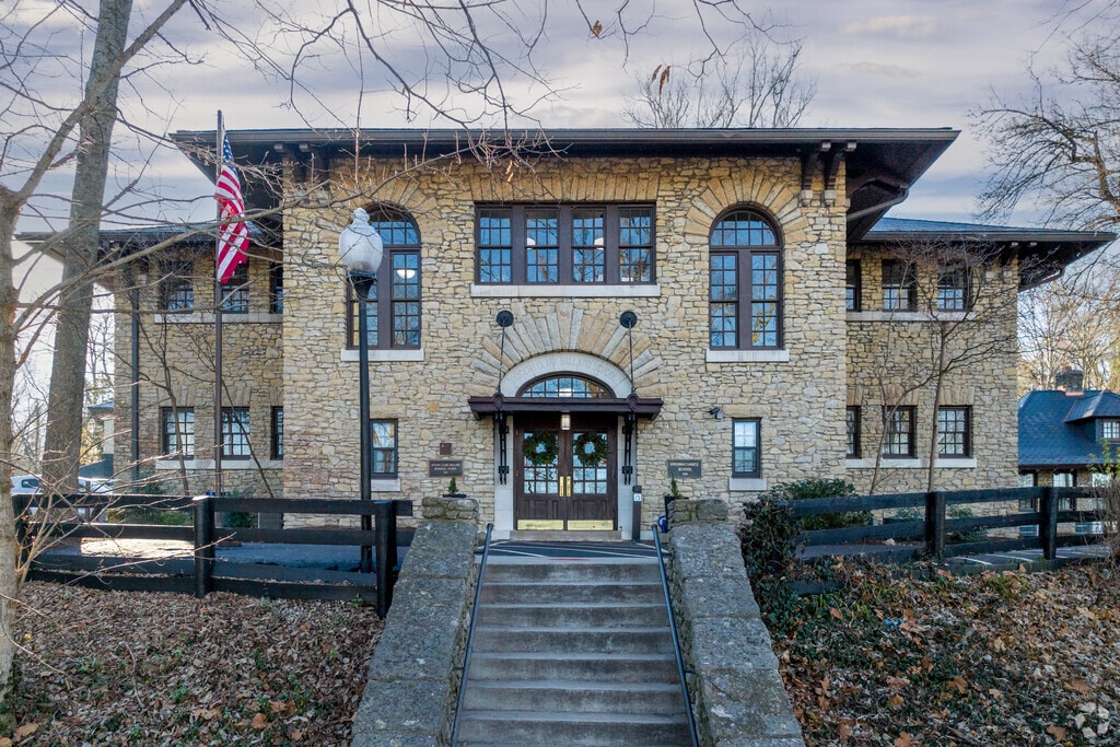 The Virginia Chance School is a private school located in Louisville, Ky.