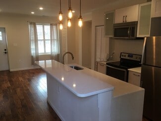 1003 P St NW Unit A, Washington, DC 20001