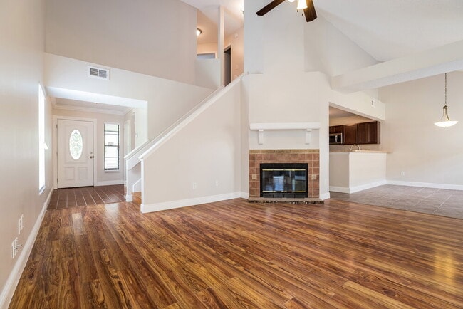 402 E Springtree Way, Lake Mary, FL 32746 - photo 4