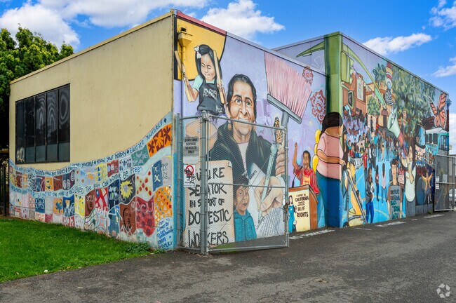 Futures & CUES at Lockwood has this beautiful mural painted on the campus.