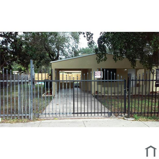 2153 NW 92nd St, Miami, FL 33147