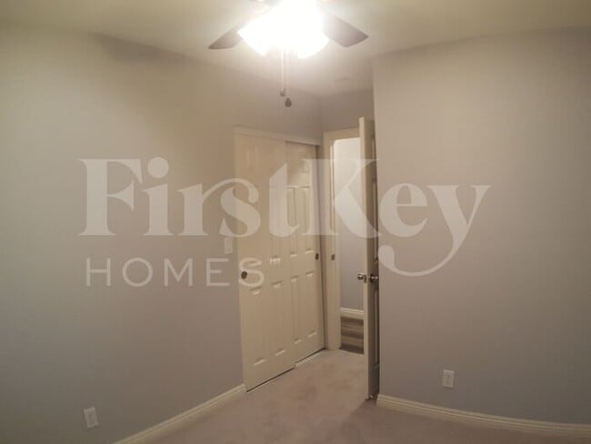 2012 Bennett St, North Las Vegas, NV 89030 - photo 7
