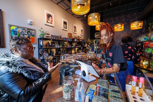 Stop along Howard St. in Downtown Baltimore to grab tea from Cuple's Tea House.