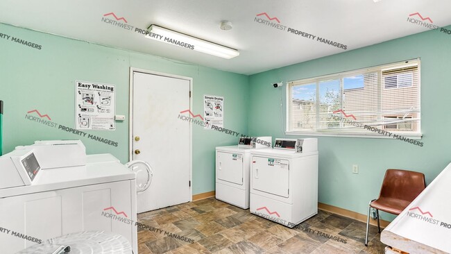 Crystal Springs Apartments, Tacoma, WA 98444 - photo 6