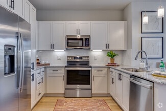 7460 N Zanjero Blvd, Glendale, AZ 85305