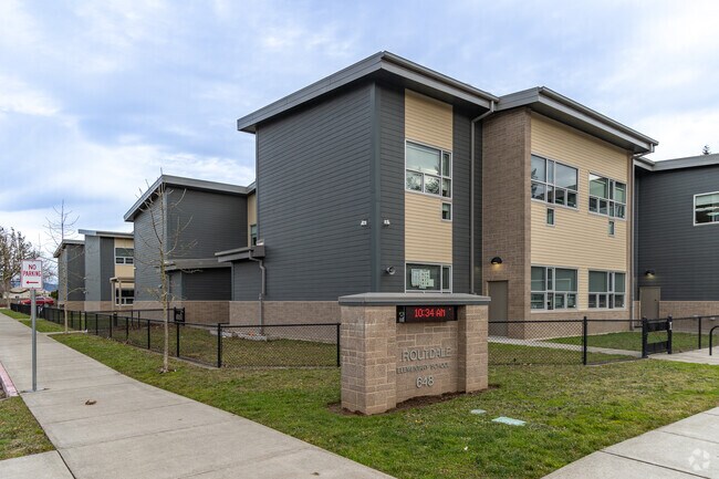 Troutdale Elementary School receives a C-plus grade from Niche.