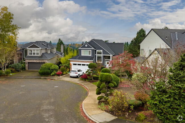 New homes on a cul-de-sac overlook the Willamette Valley from the Far Southwest neighborhood.