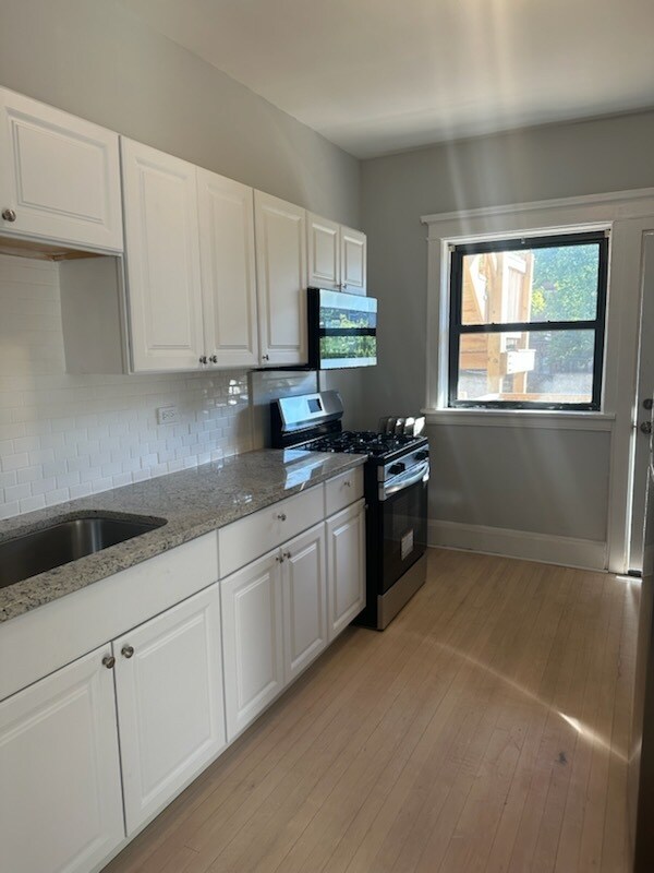 4417 N Paulina St unit 4421-2, Chicago, IL 60640 - photo 5