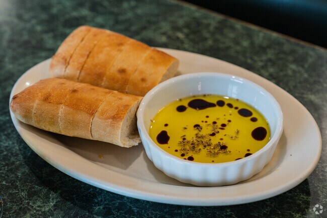 An artful display of garlic bread that transcends the ordinary.