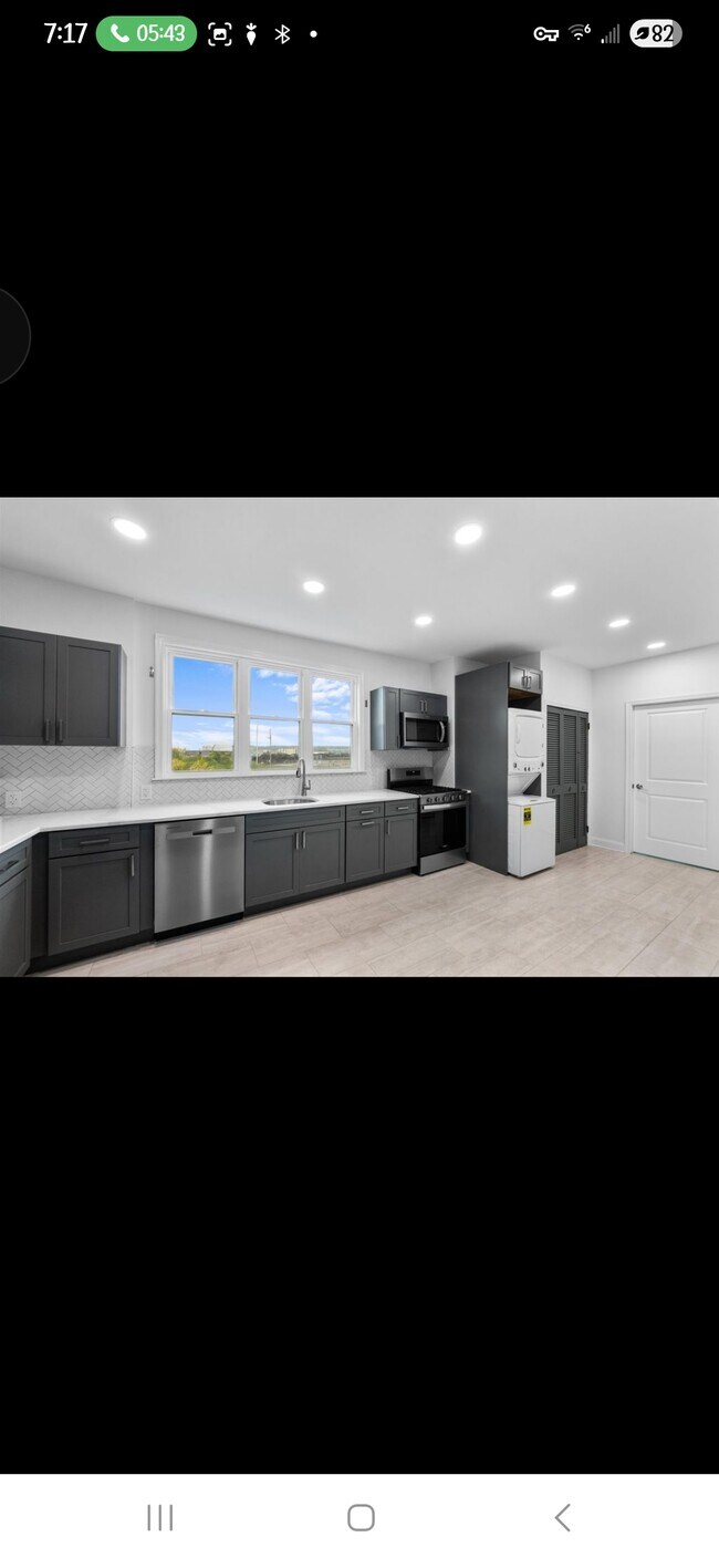 92 E 21st St Unit Apartment 2, Bayonne, NJ 07002