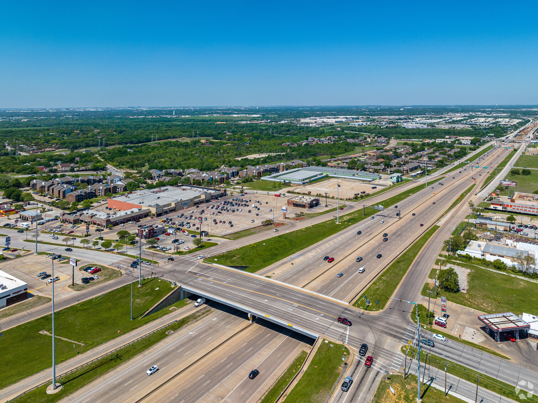 Intersection of the 820 Loop and Interstate 30 are right next to the Woodhaven.
