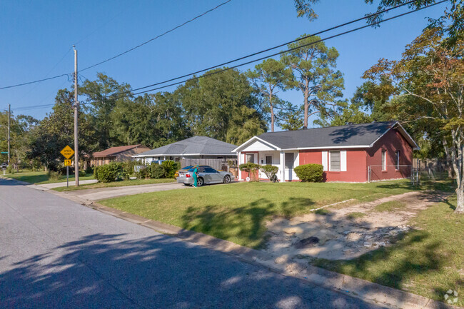 Homes in Maryvale have large yards.