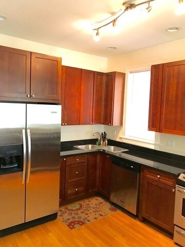 2217 W Giddings St unit 1, Chicago, IL 60625 - photo 6