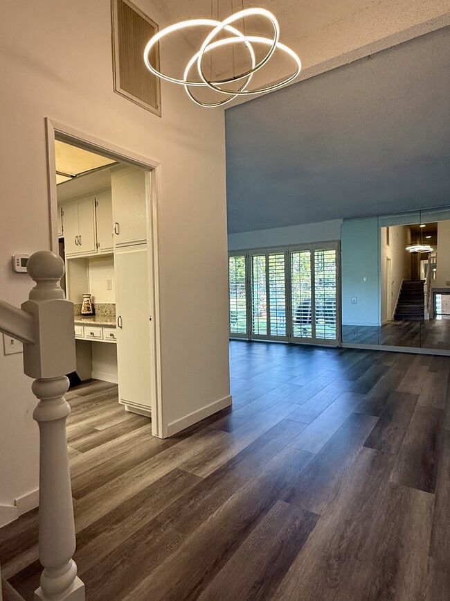 3500 W Manchester Blvd, Inglewood, CA 90305