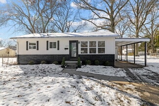 1655 Fenmore Dr, Florissant, MO 63031