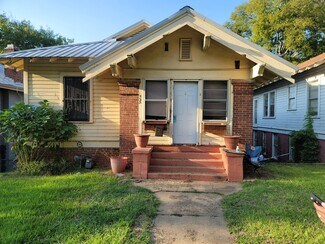 522 Oak Place, Fairfield, AL 35064