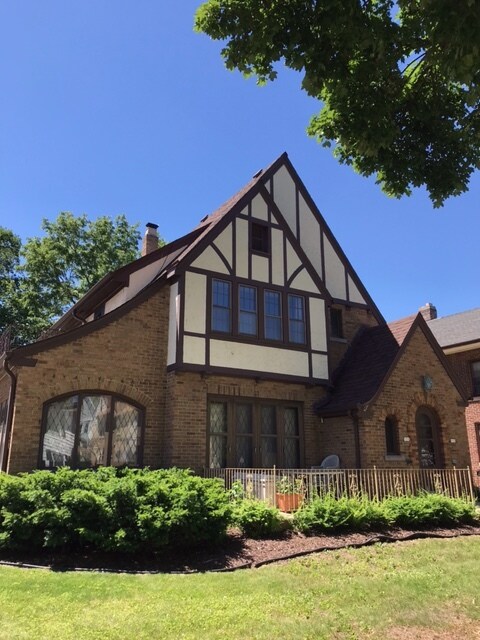 531 N 63rd St Unit 531 N. 63rd, Wauwatosa, WI 53213