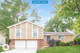 9112 Robinson St, Overland Park, KS 66212