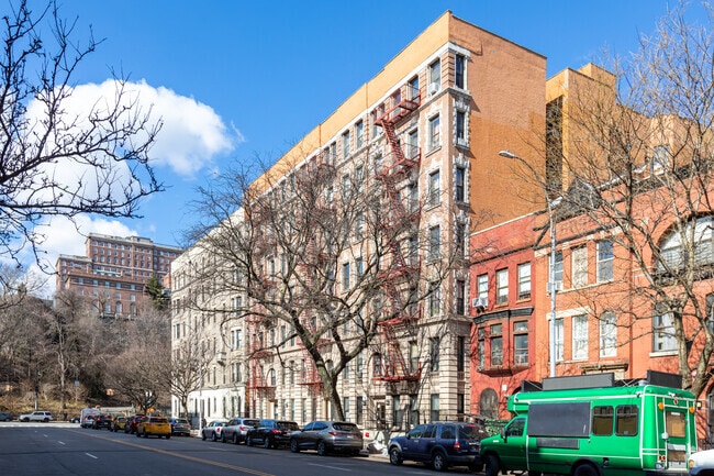 (002)_LittleSenegalIsRight2