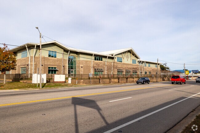 A.K. Suter Elementary School has 510 students enrolled at the school.