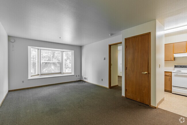 Weidler Commons, Portland, OR 97232 - photo 5