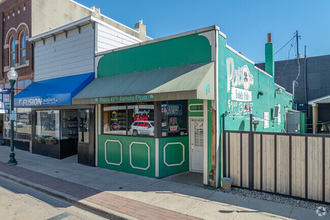 Pati O's Irish Pub in downtown Dixon is a favorite haunt for Grand Detour residents.