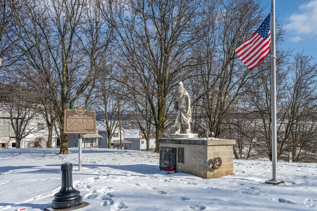 People can visit the Ohio Valley Steelworkers Statue in Steubenville.