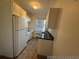 550 Belmont St Unit 22, Watertown, MA 02472