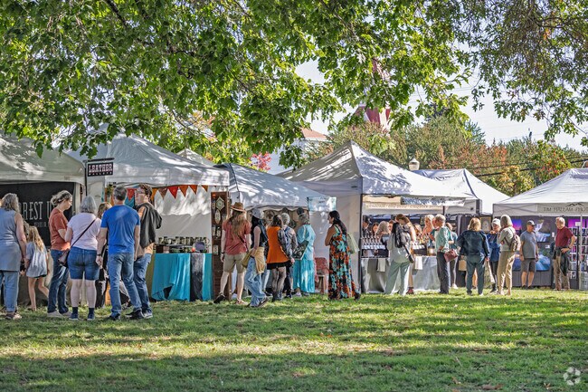 Corvallis Fall Festival brings together the community every fall near Northwest Corvallis, OR.