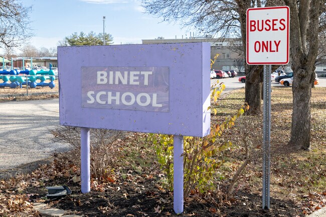 Binet School is a public school located in LOUISVILLE, KY.