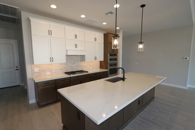 6812 N 190th Ave, Waddell, AZ 85355 - photo 4