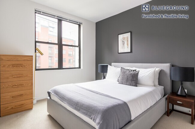 449 Canal St unit FL4-ID229, Somerville, MA 02145 - photo 7