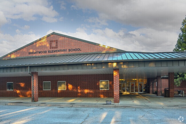 Brightwood Elementary School serves students K-5th grade.
