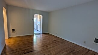 3513 SE 43rd Ave, Portland, OR 97206