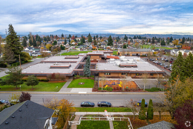 Garfield Elementary School is located in the Riverside neighborhood of Everett.