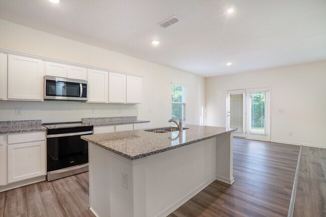 1026 Feldman Chase, Loganville, GA 30052 - photo 7