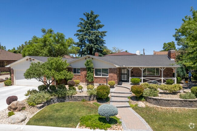 Virginia Lake is home to a variety of mid-century Ranch homes that have valuable landscaping.