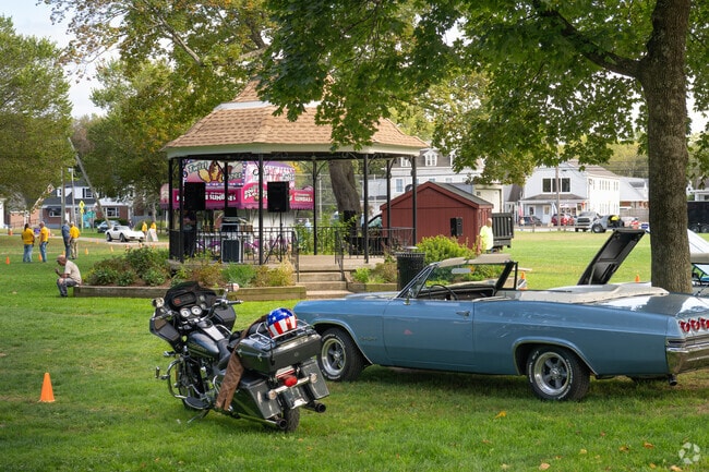 Colchester’s antique car show draws crowds to the gazebo on the town green.