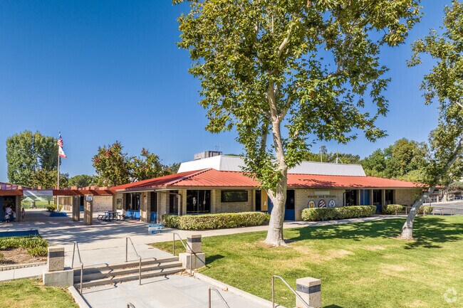 White Oak Elementary School serves students in Westlake Village, Ca.