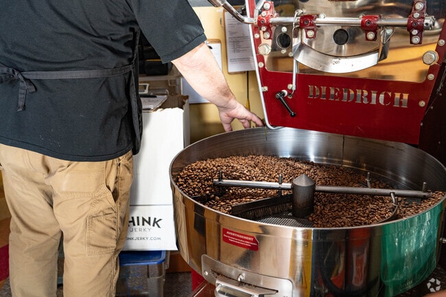 Visit award-winning Flat Black Coffee in West Codman Hill-West Lowe.