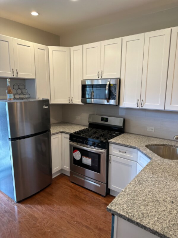 6940 S Wabash Ave Unit 2, Chicago, IL 60637